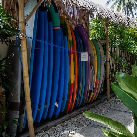 Dhm Surf Villa Kuta  외부 사진